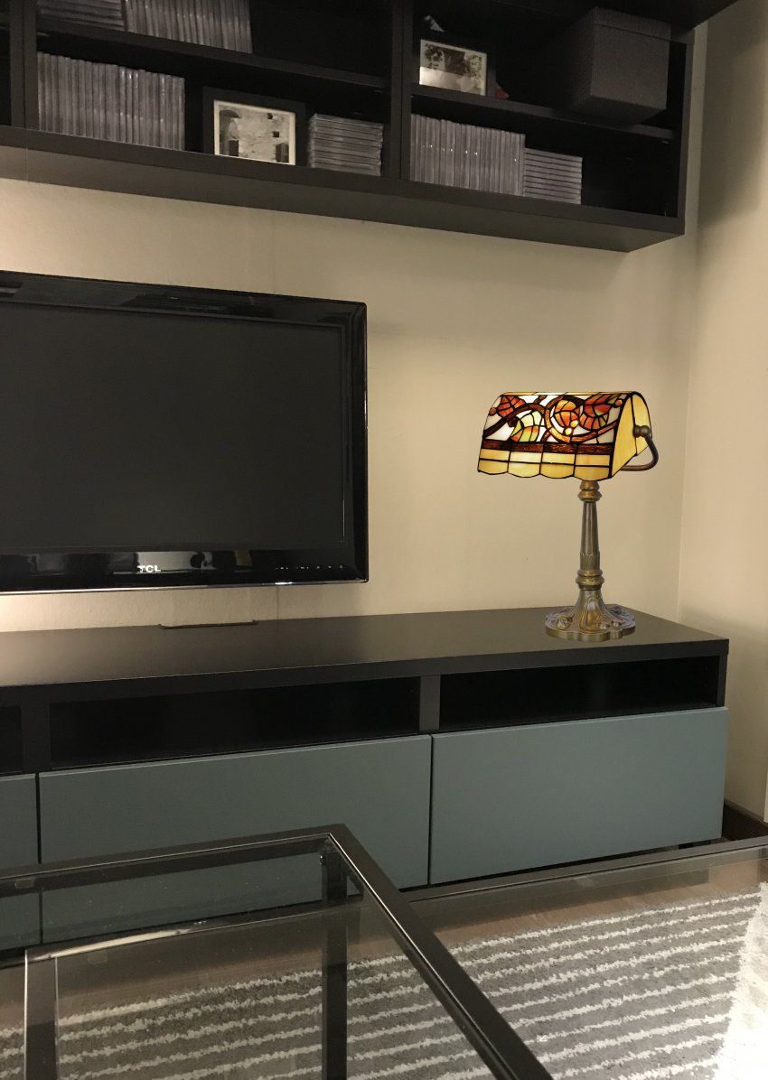 L.25cm. Lámpara de mesa banker Tiffany despacho Serie Compact II